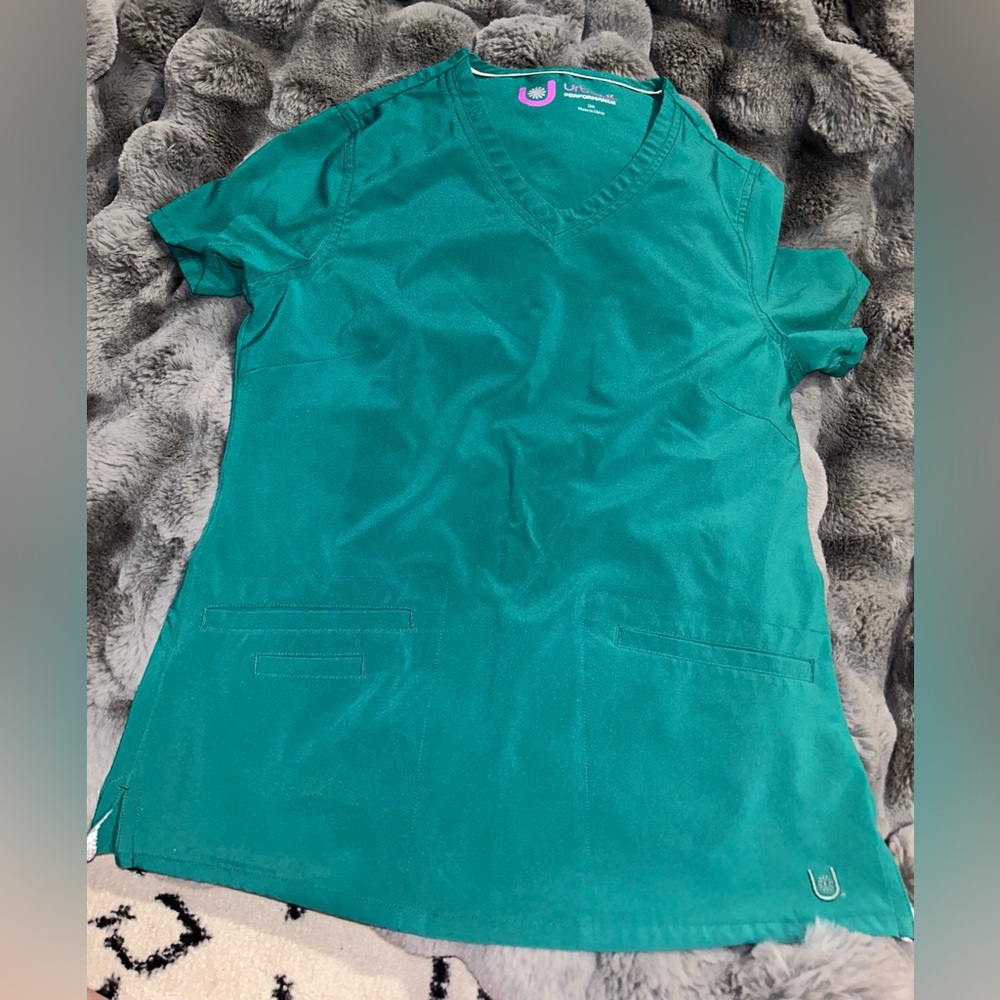 V-Neck Scrub Top Bundle
